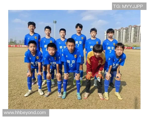 小帅足球明星的成长之路与未来发展展望 小帅足球明星的成长之路与未来发展展望